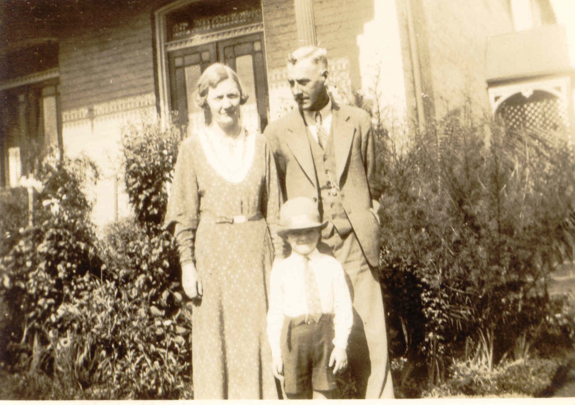 Annie, George and Bert